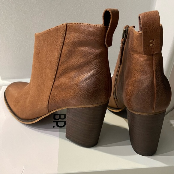 BP. Lance block heel bootie - Picture 3 of 7